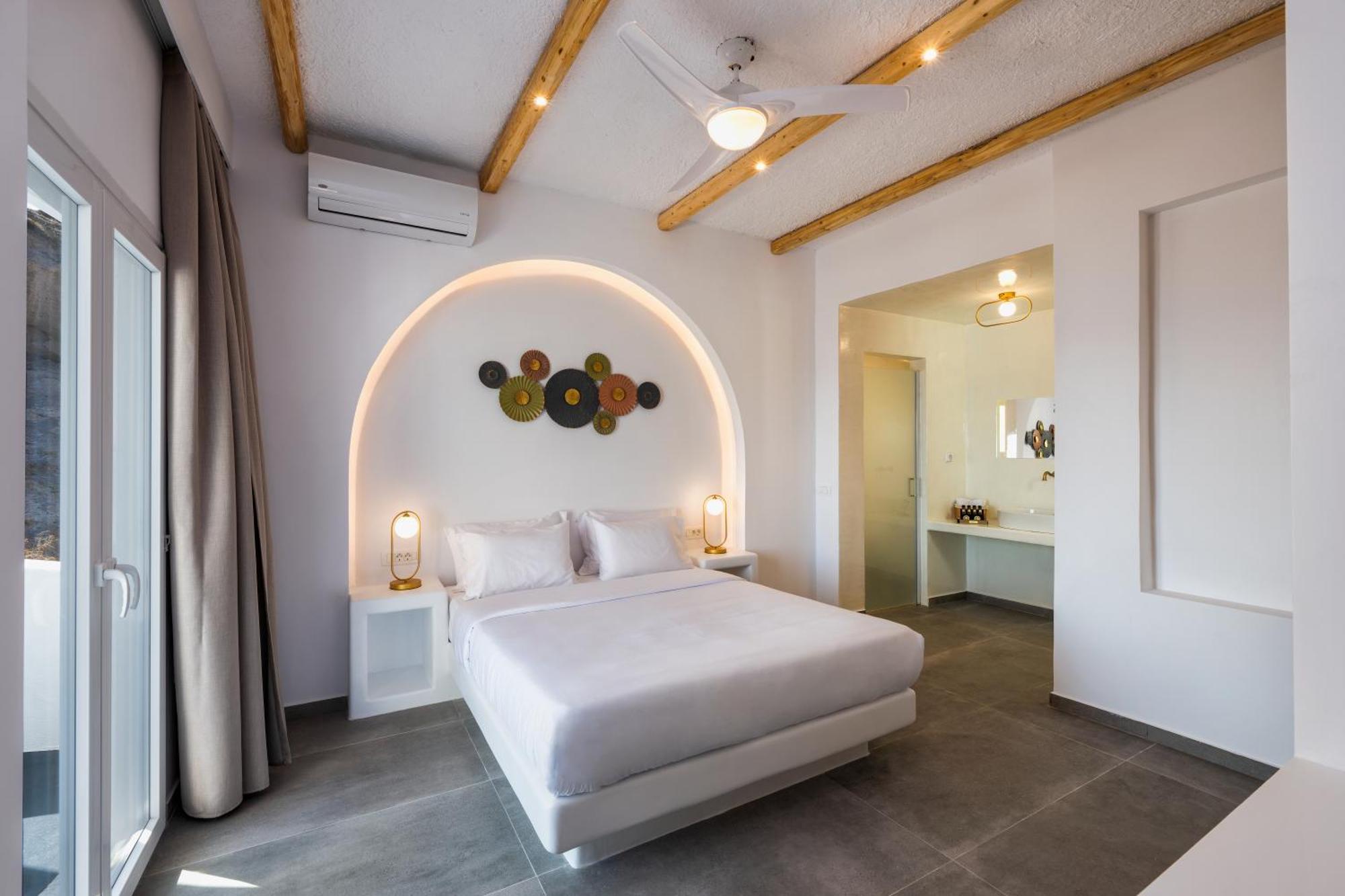 Σπίτι διακοπών Peaceful Seafront Retreat In Santorini -sonus Mare Βούρβουλος